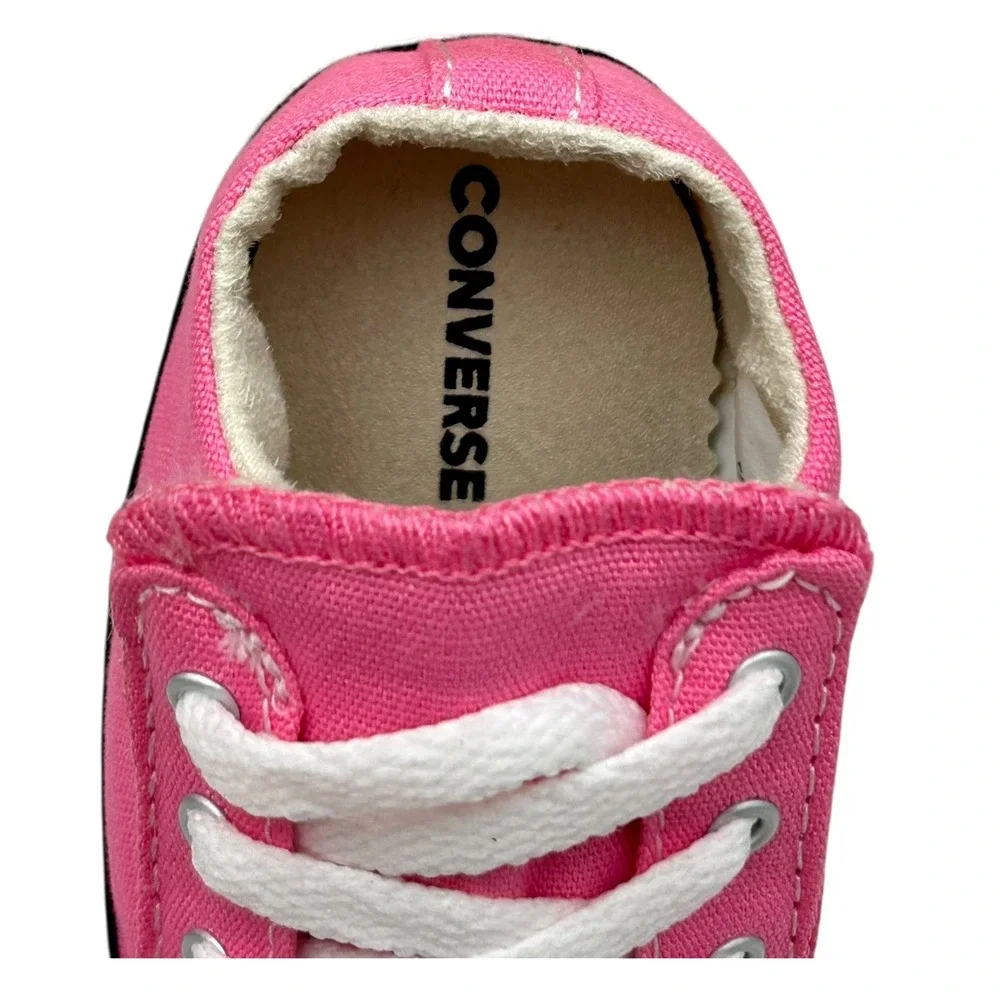 Converse Newborn Baby Girls Crib Sneakers Size 4 Pink-White Canvas Shoes Slip-on